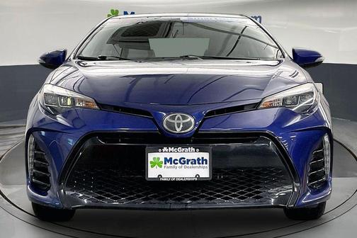 Blue 2018 Toyota Corolla SE