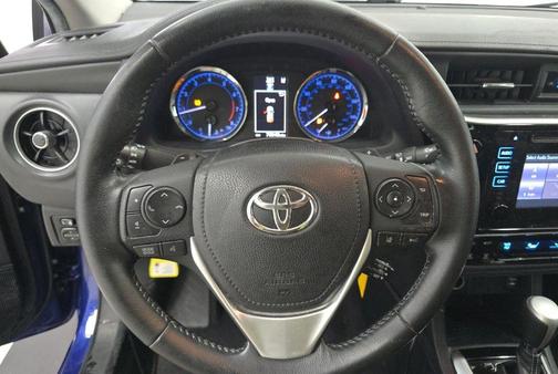 Blue 2018 Toyota Corolla SE