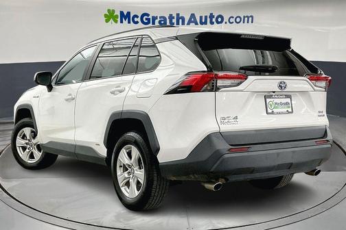 2021 Toyota RAV4 Hybrid XLE