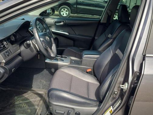 2013 Toyota Camry SE