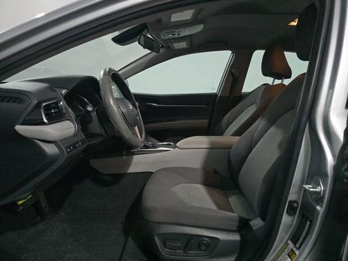Celestial Silver Metallic 2022 Toyota Camry LE