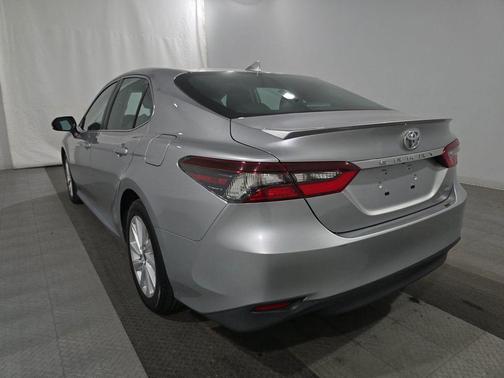 Celestial Silver Metallic 2022 Toyota Camry LE
