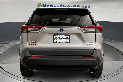 2020 Toyota RAV4 Hybrid XLE