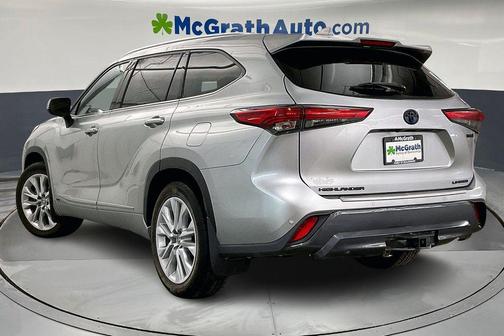 2022 Toyota Highlander Hybrid Limited