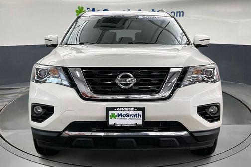 2017 Nissan Pathfinder SL