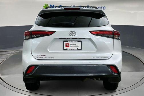 2022 Toyota Highlander Limited