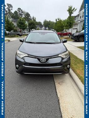 Magnetic Gray Metallic 2016 Toyota RAV4 Limited