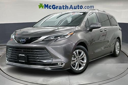 2022 Toyota Sienna Platinum