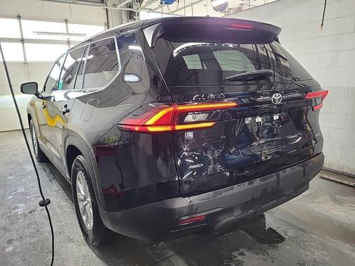 2025 Toyota Grand Highlander XLE