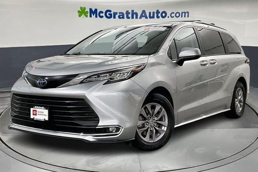 2023 Toyota Sienna XLE