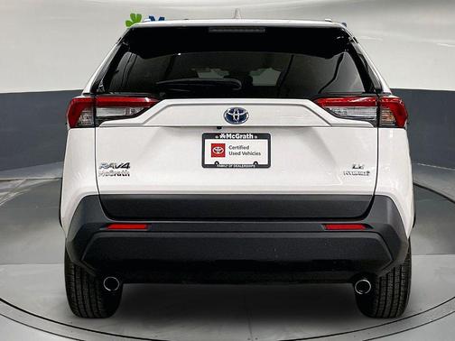 Ice 2023 Toyota RAV4 Hybrid LE