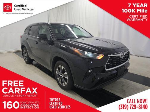 Midnight Black Metallic 2024 Toyota Highlander XLE
