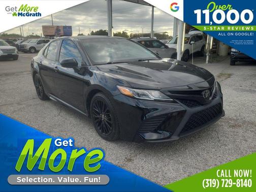 2020 Toyota Camry SE