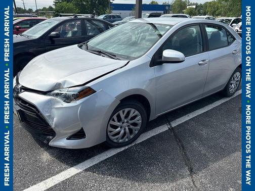 Gray 2017 Toyota Corolla LE
