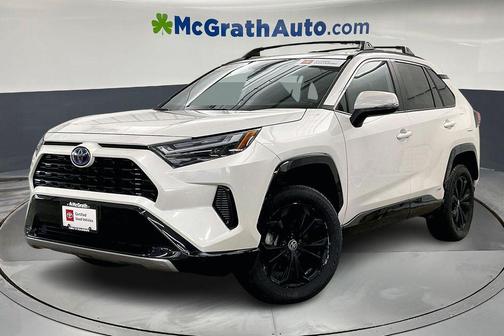 2022 Toyota RAV4 Hybrid SE