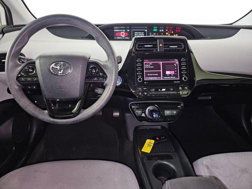 Wind Chill Pearl 2022 Toyota Prius LE