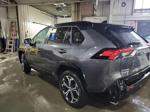 2022 Toyota RAV4 Prime XSE