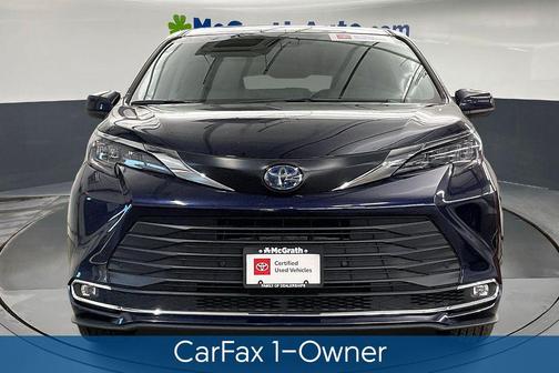 2024 Toyota Sienna XLE