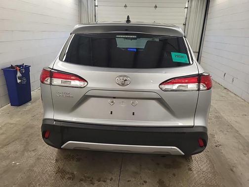 Sonic Silver 2025 Toyota Corolla Cross L