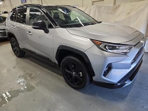 2021 Toyota RAV4 Hybrid SE