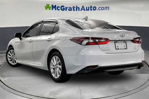 Ice Edge 2022 Toyota Camry LE