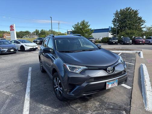 2016 Toyota RAV4 LE