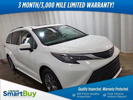 2024 Toyota Sienna LE