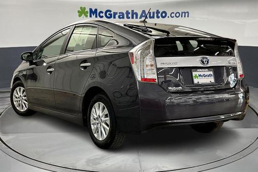 2015 Toyota Prius Plug-in Base