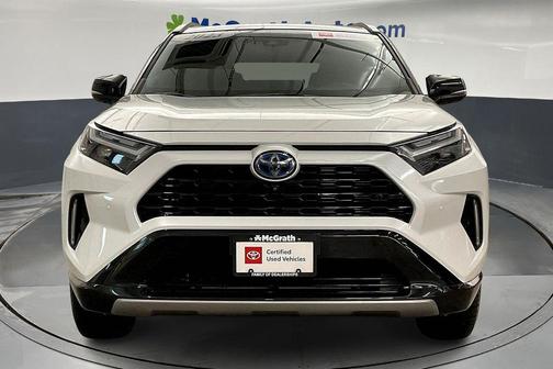 2023 Toyota RAV4 Hybrid SE
