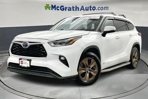 2023 Toyota Highlander Hybrid XLE