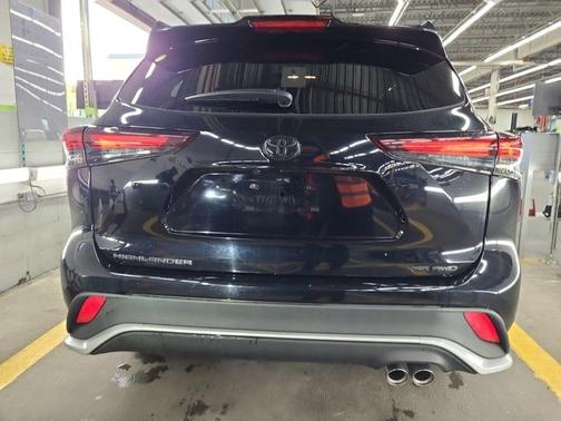 2024 Toyota Highlander XSE