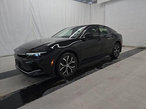 Black 2024 Toyota Crown XLE