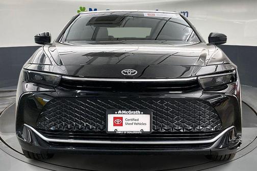 Black 2024 Toyota Crown XLE