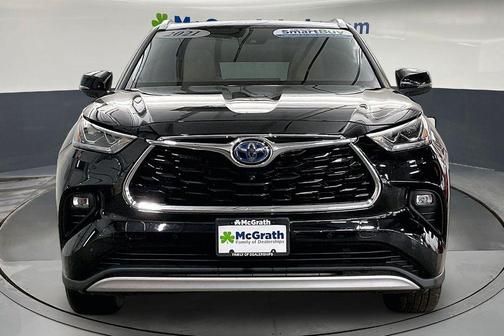 Midnight Black Metallic 2021 Toyota Highlander Hybrid Platinum