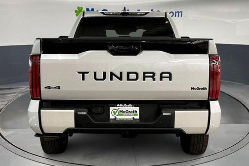2022 Toyota Tundra Platinum