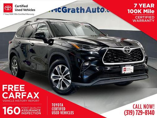Midnight Black Metallic 2021 Toyota Highlander XLE