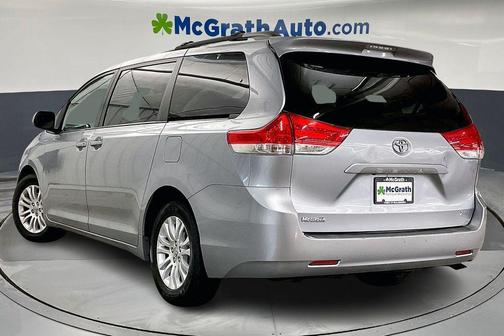 2014 Toyota Sienna XLE