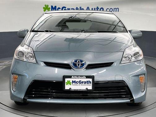 Pearl 2014 Toyota Prius Four