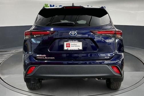 2024 Toyota Highlander Hybrid XLE
