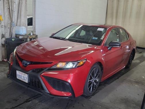 2021 Toyota Camry SE