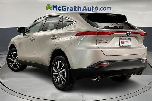 2024 Toyota Venza LE