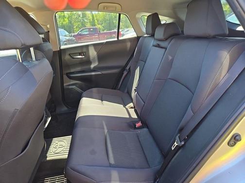2024 Toyota Venza LE