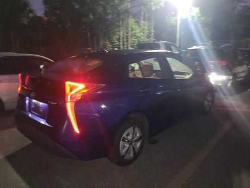 2016 Toyota Prius Two Eco