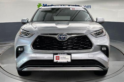 2021 Toyota Highlander Hybrid Platinum