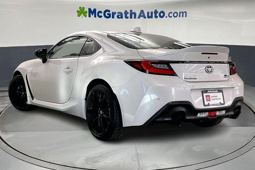2025 Toyota GR86 Premium