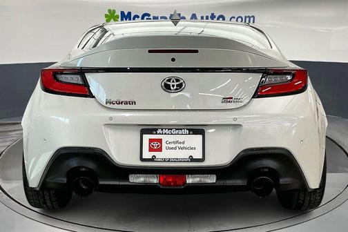 2025 Toyota GR86 Premium