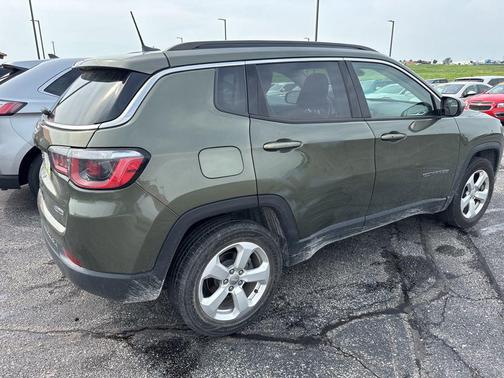 2017 Jeep New Compass Latitude