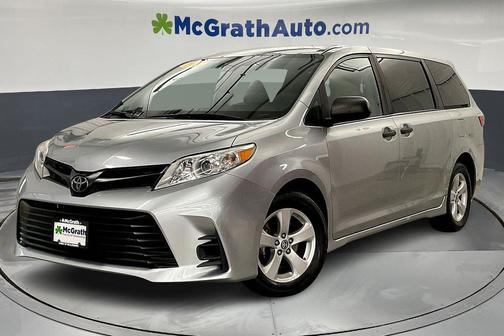2020 Toyota Sienna SE