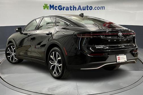 2025 Toyota Crown XLE