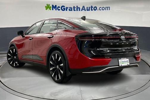 2024 Toyota Crown Platinum